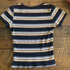 Brandy Melville t-shirt